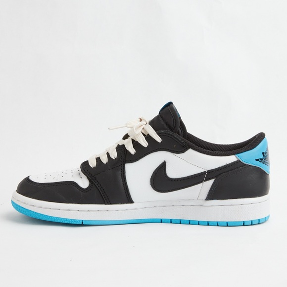 Nike Air Jordan 1 Retro Low OG - Picture 8 of 10